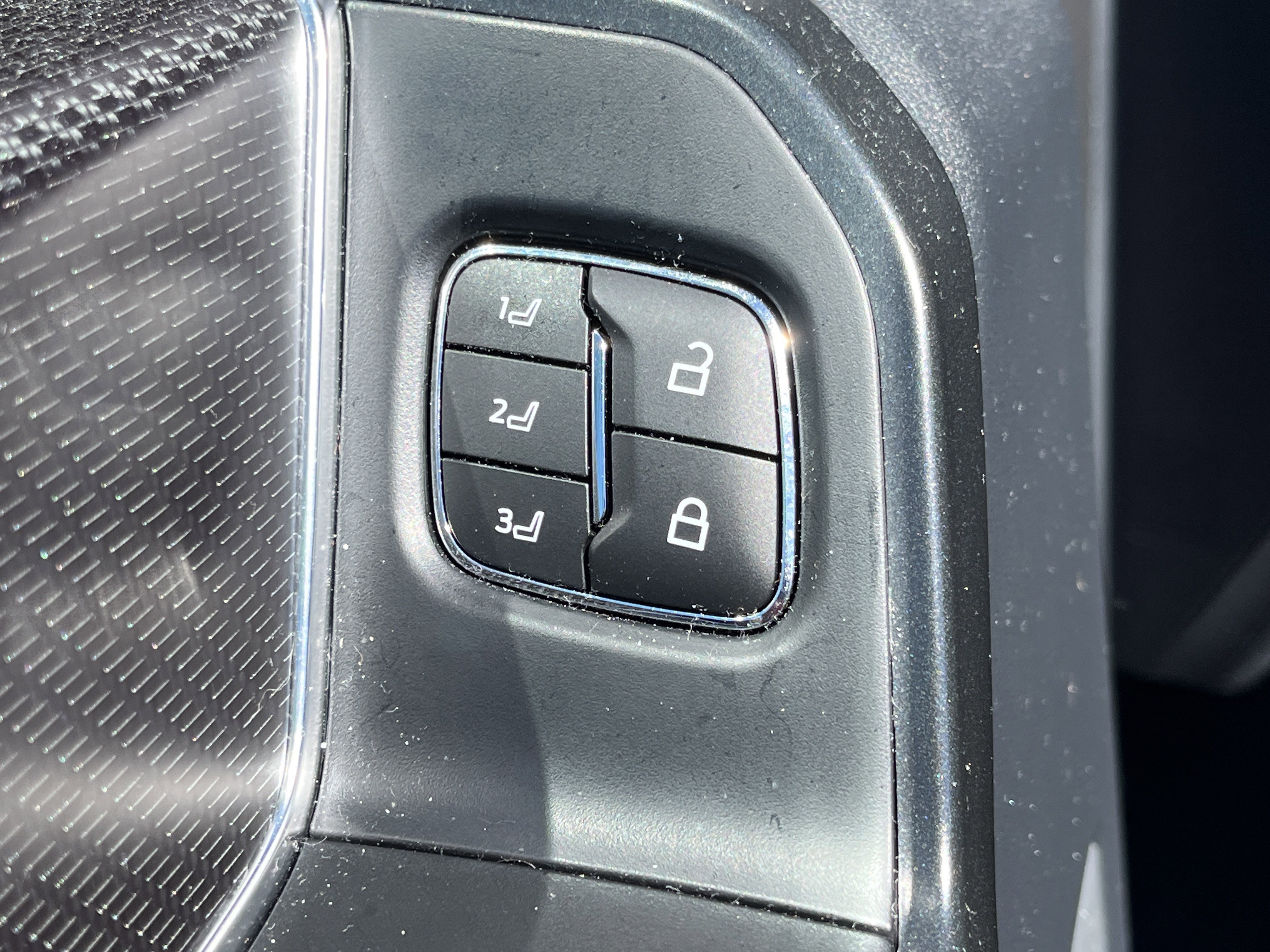 Used 2023 Ford F150 Raptor w/ Raptor Carbon Fiber Package image 17