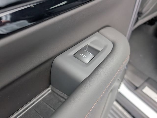 New 2026 Chevrolet Tahoe High Country image 11