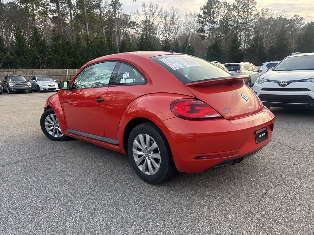 Used 2017 Volkswagen Beetle 1.8T S FWD image 2