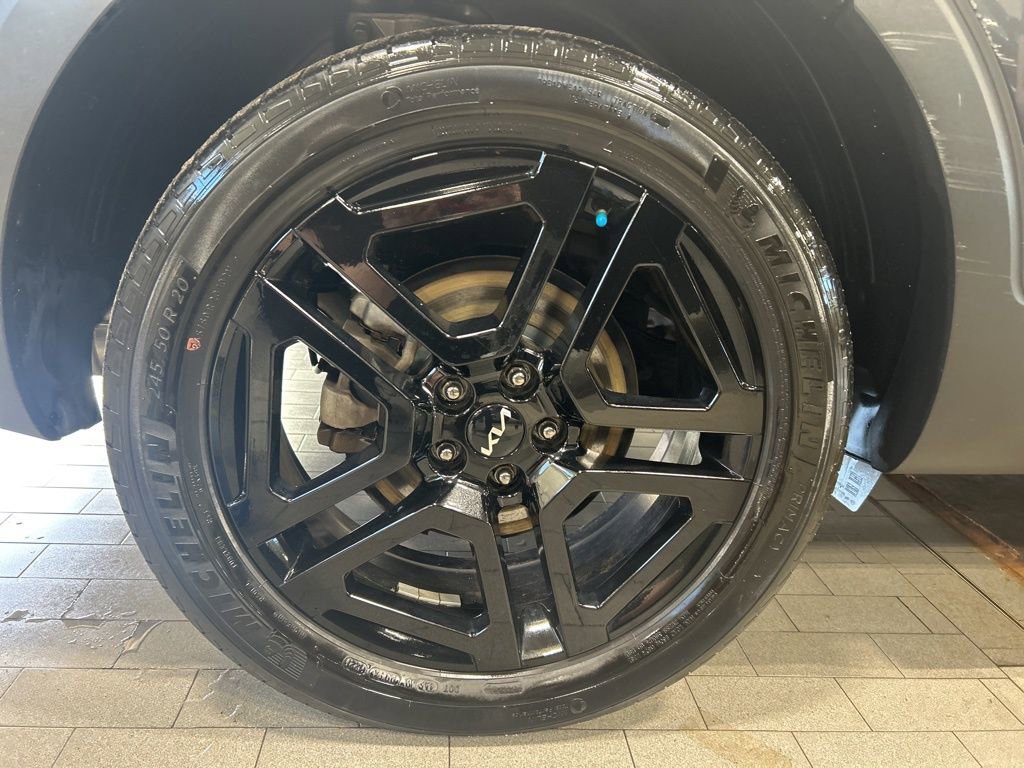 Certified 2023 Kia Telluride EX X-Line image 30