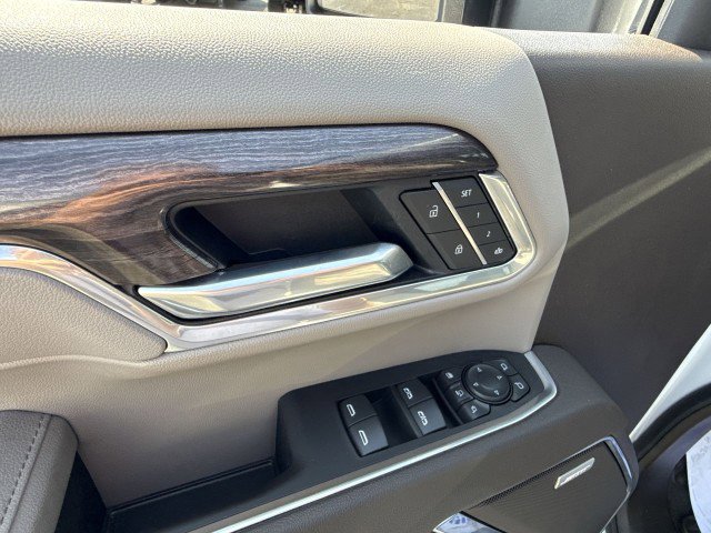 Certified 2025 Chevrolet Silverado 3500 LTZ w/ LTZ Premium Package image 7
