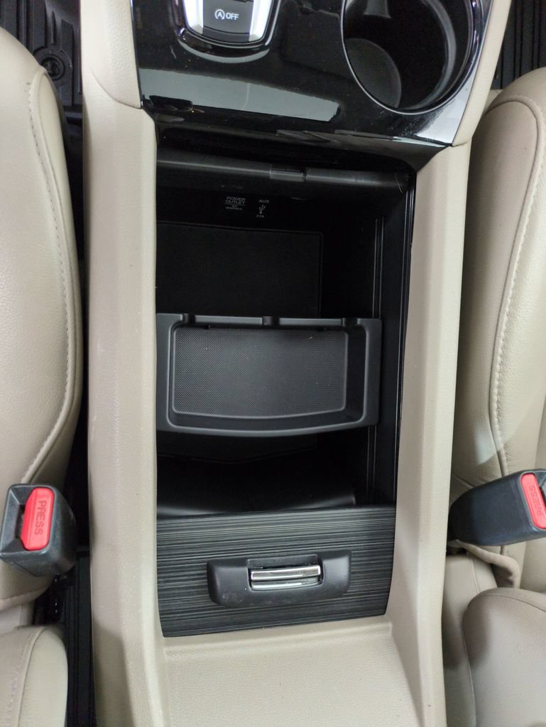 Used 2017 Honda Pilot Touring image 26