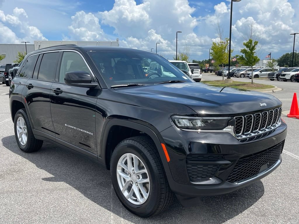 New 2026 Jeep Grand Cherokee Laredo RWD image 14