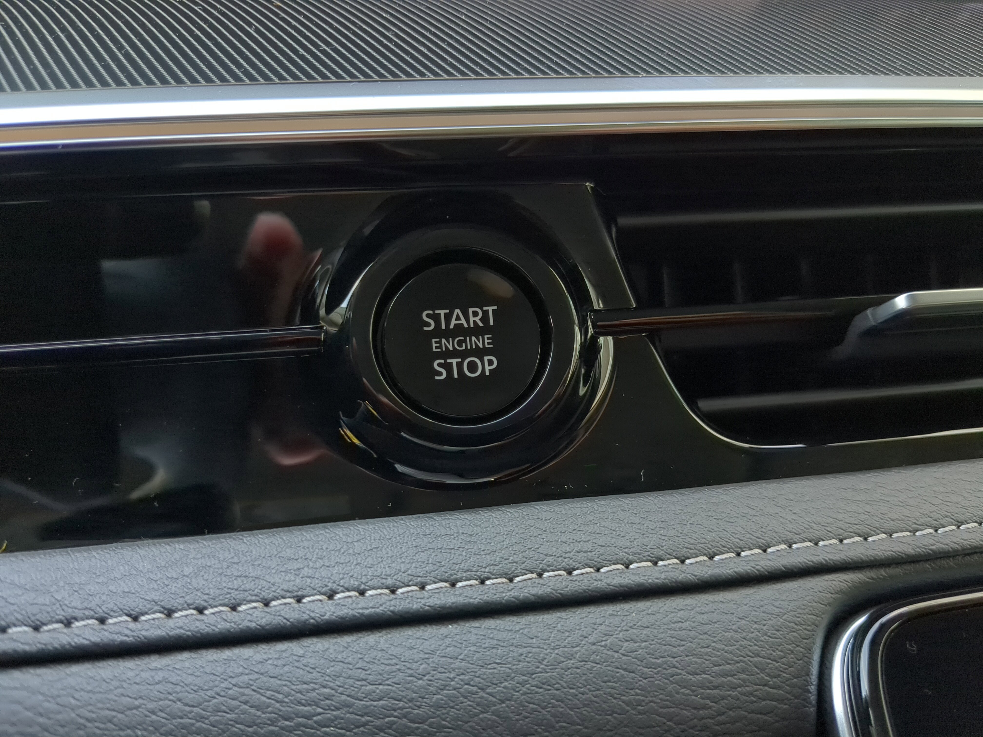 New 2026 INFINITI QX80 Luxe w/ Exterior Package image 30