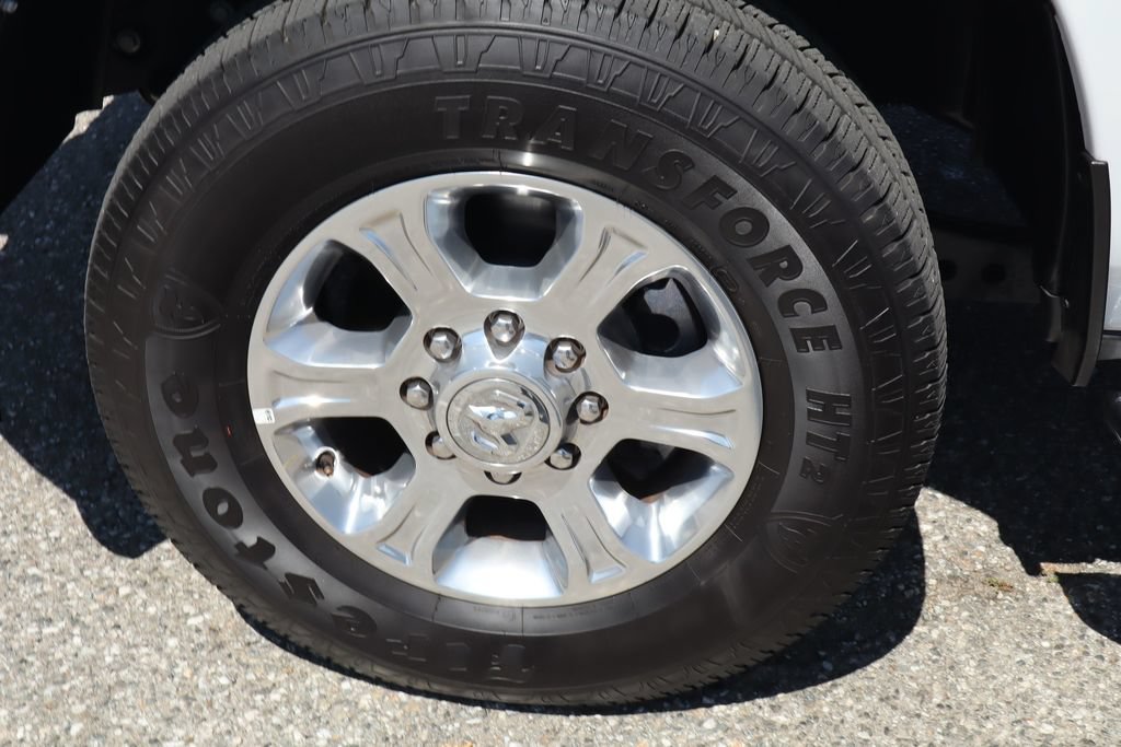 Used 2025 RAM 2500 Big Horn AWD/4WD image 14