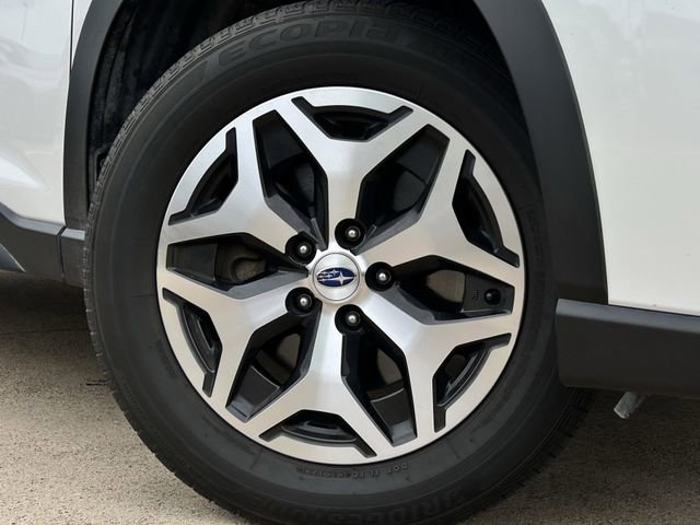 Used 2024 Subaru Forester Premium AWD/4WD image 11