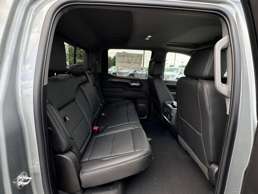 New 2026 GMC Sierra 1500 Denali w/ Denali Reserve Package AWD/4WD image 14