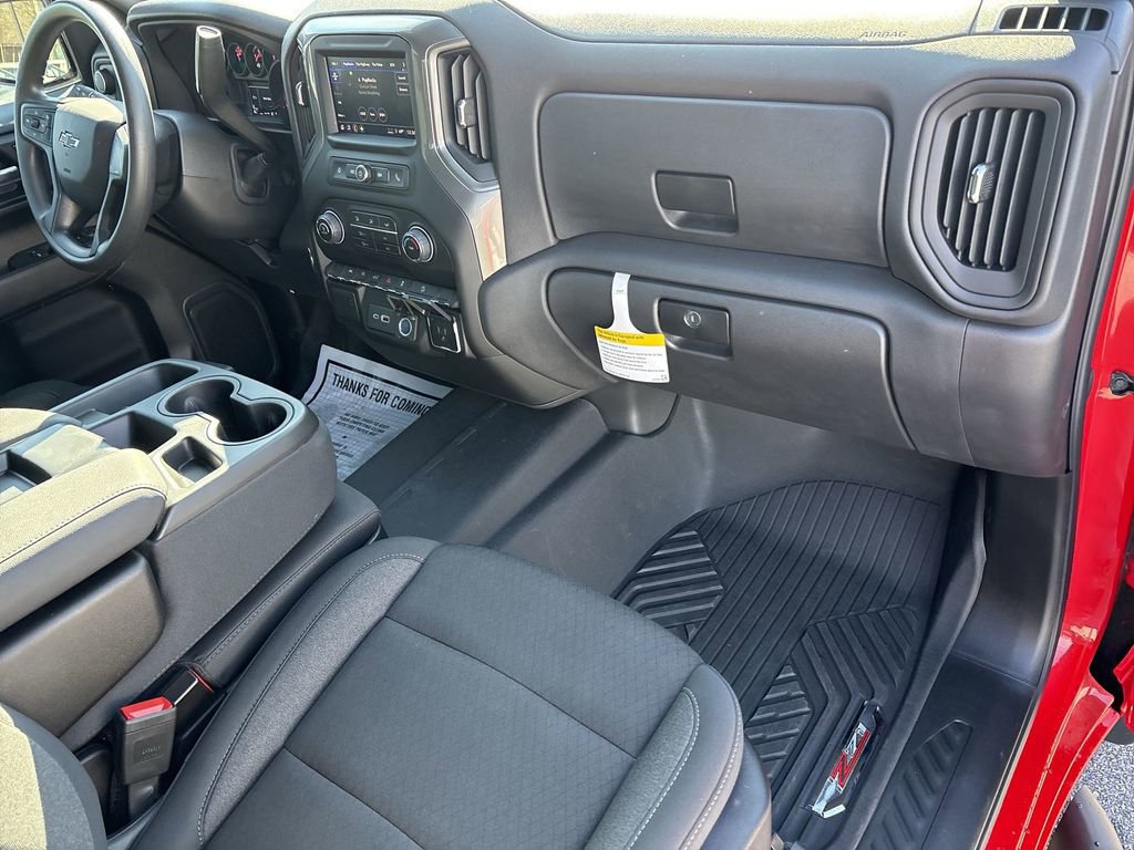 New 2025 Chevrolet Silverado 1500 Custom Trail Boss w/ LPO, Dark Essentials Package image 29