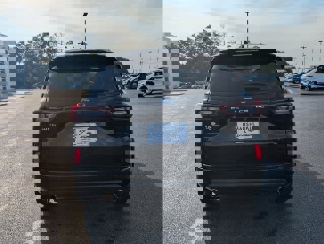 Certified 2024 Ford Escape ST-Line image 4