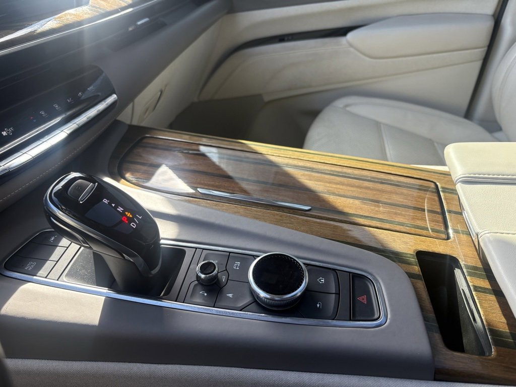 Used 2022 Cadillac Escalade ESV Sport Platinum image 29