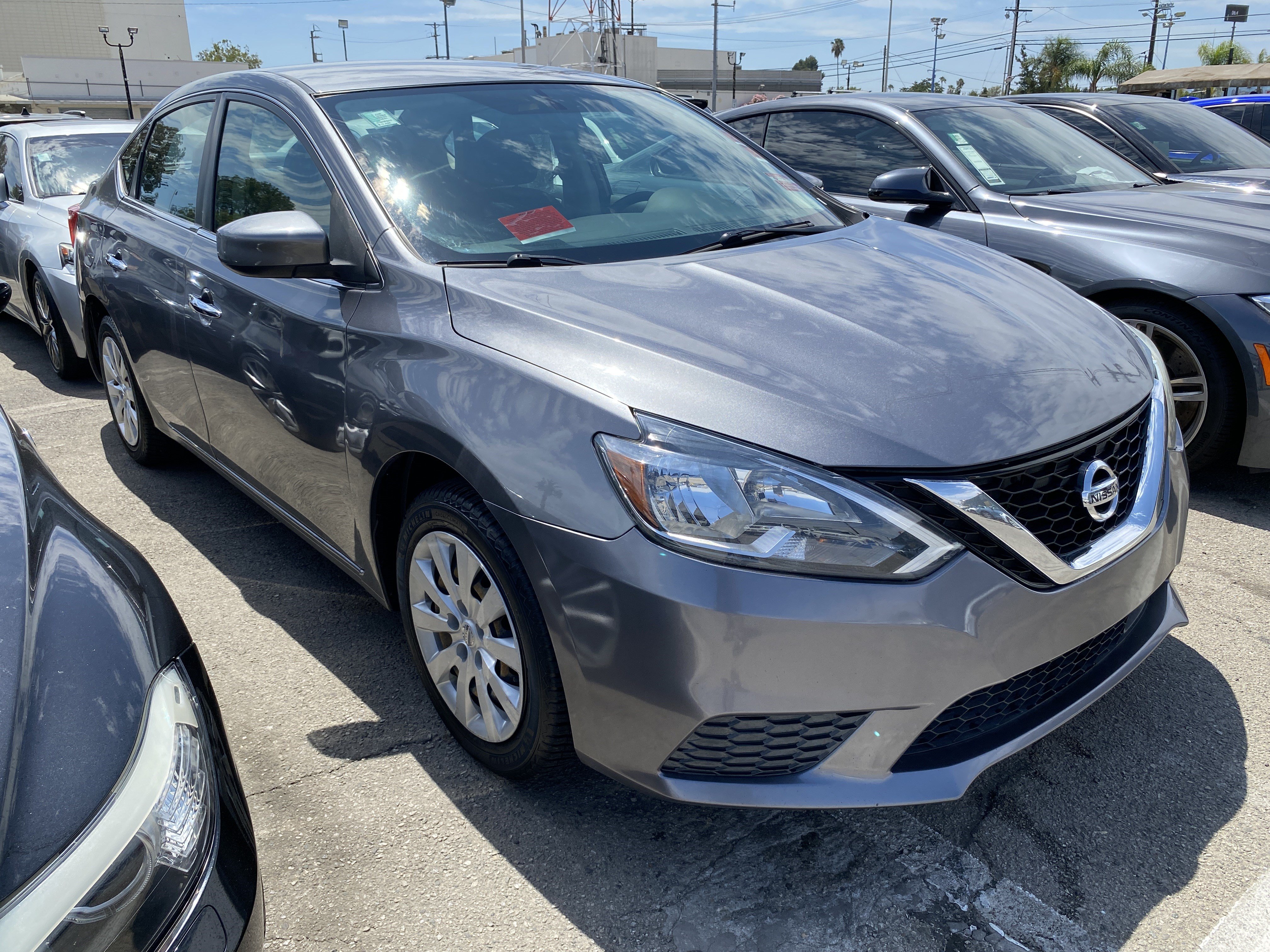 Used 2019 Nissan Sentra SV FWD image 6