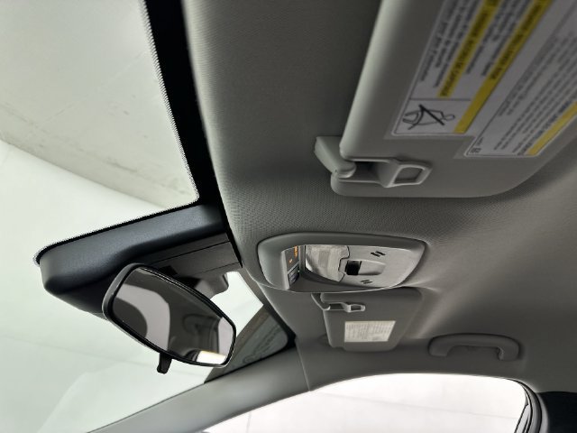 Used 2025 Chevrolet Trax ACTIV w/ Driver Confidence Package FWD image 19