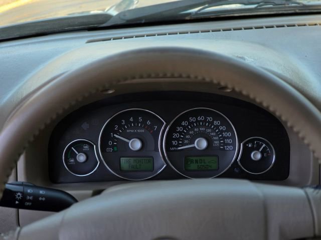 Used 2006 Mercury Mariner Hybrid image 13