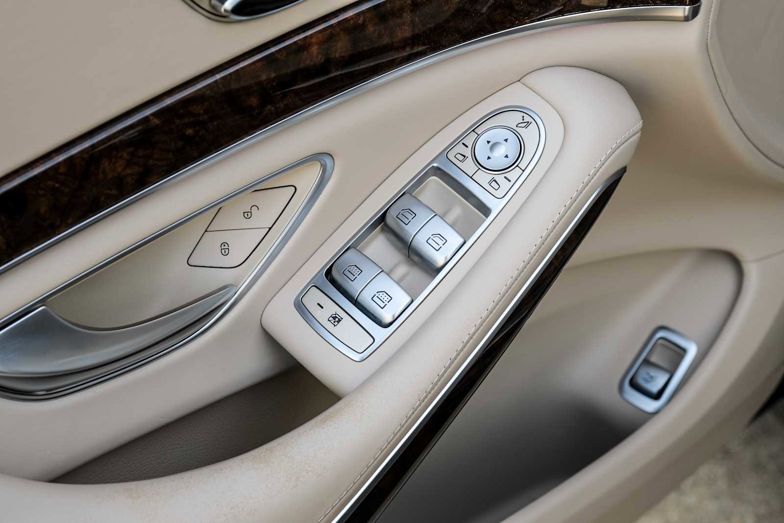 Used 2018 Mercedes-Benz S 560 S 560 image 54