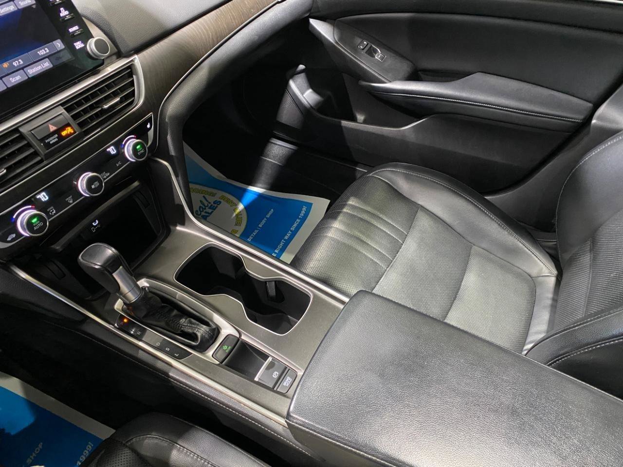 Used 2018 Honda Accord EX-L image 16