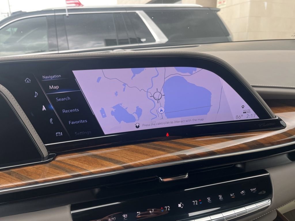 Used 2024 Cadillac Escalade ESV Premium Luxury Platinum image 7