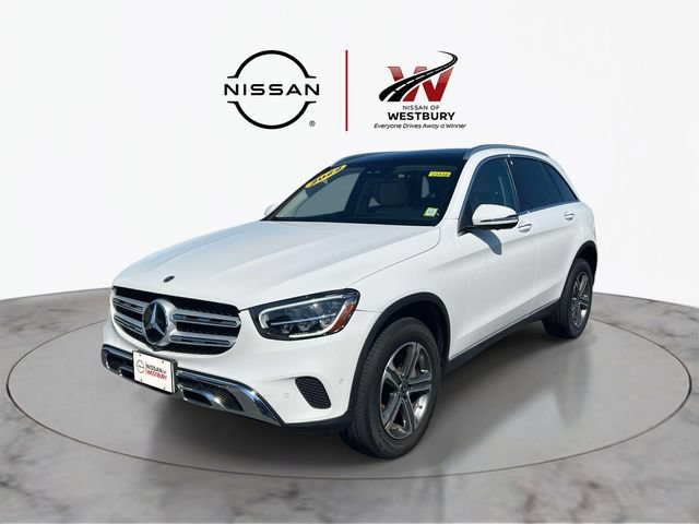 Used 2022 Mercedes-Benz GLC 300 4MATIC w/ Premium Package Lite image 4