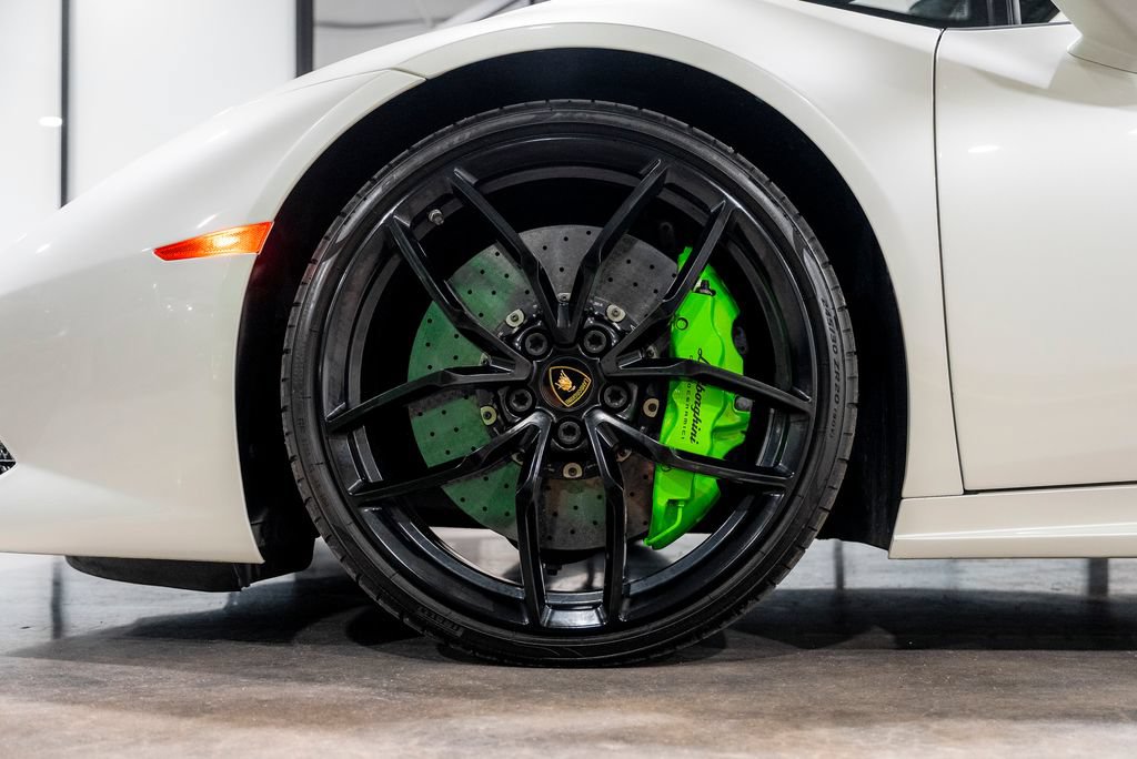 Used 2016 Lamborghini Huracan LP 610-4 AWD/4WD image 90