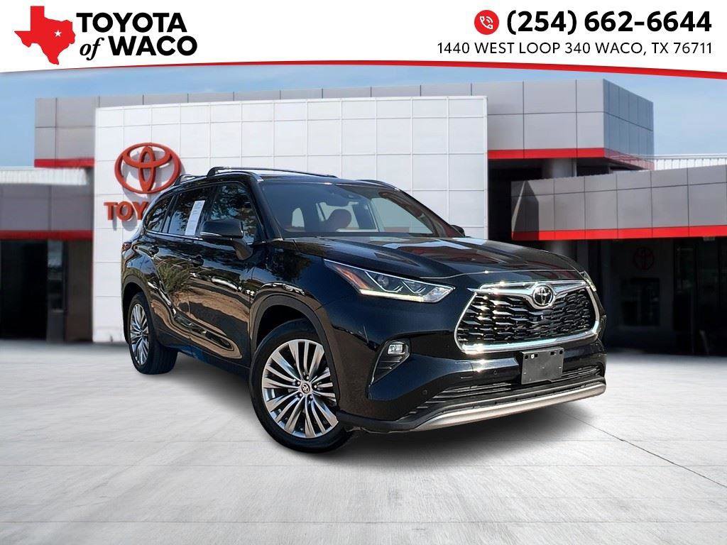 Used 2023 Toyota Highlander Platinum