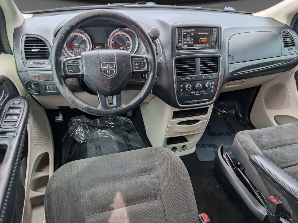 Used 2019 Dodge Grand Caravan SE w/ UConnect Hands-Free Group FWD image 19