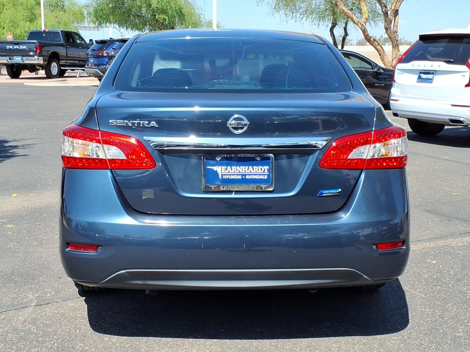 Used 2014 Nissan Sentra S FWD image 4