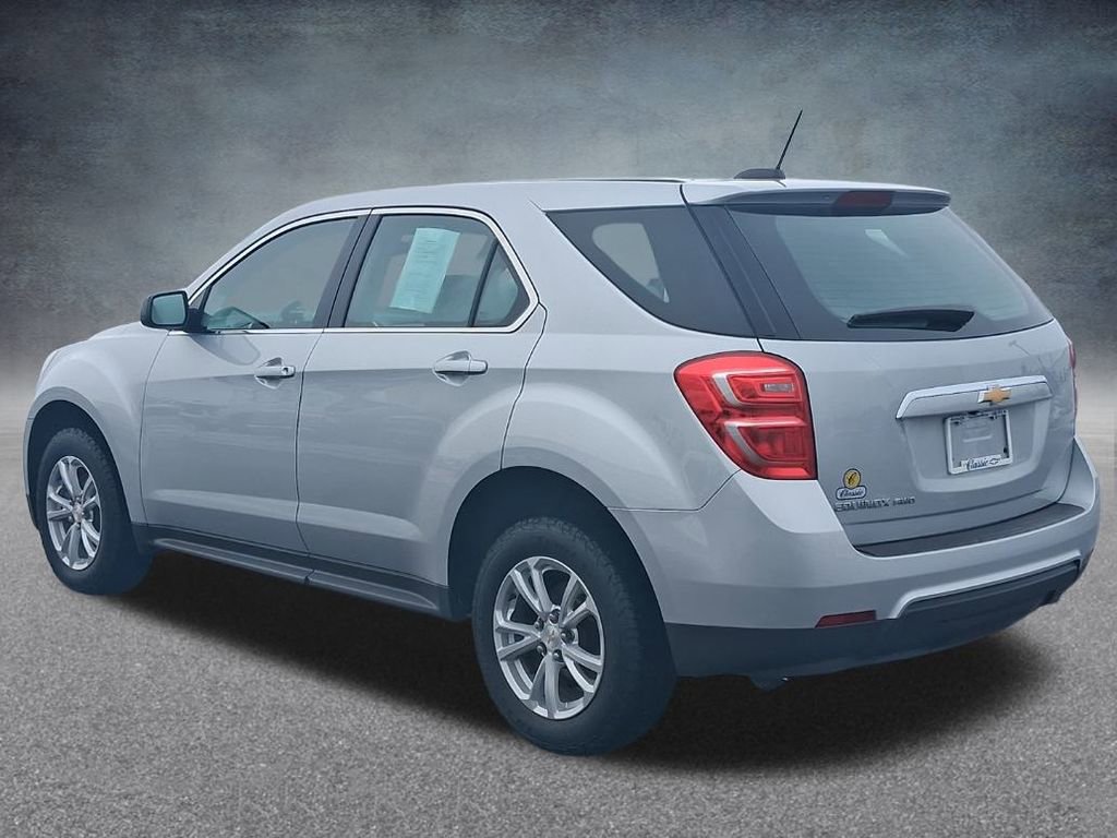 Used 2017 Chevrolet Equinox LS image 9