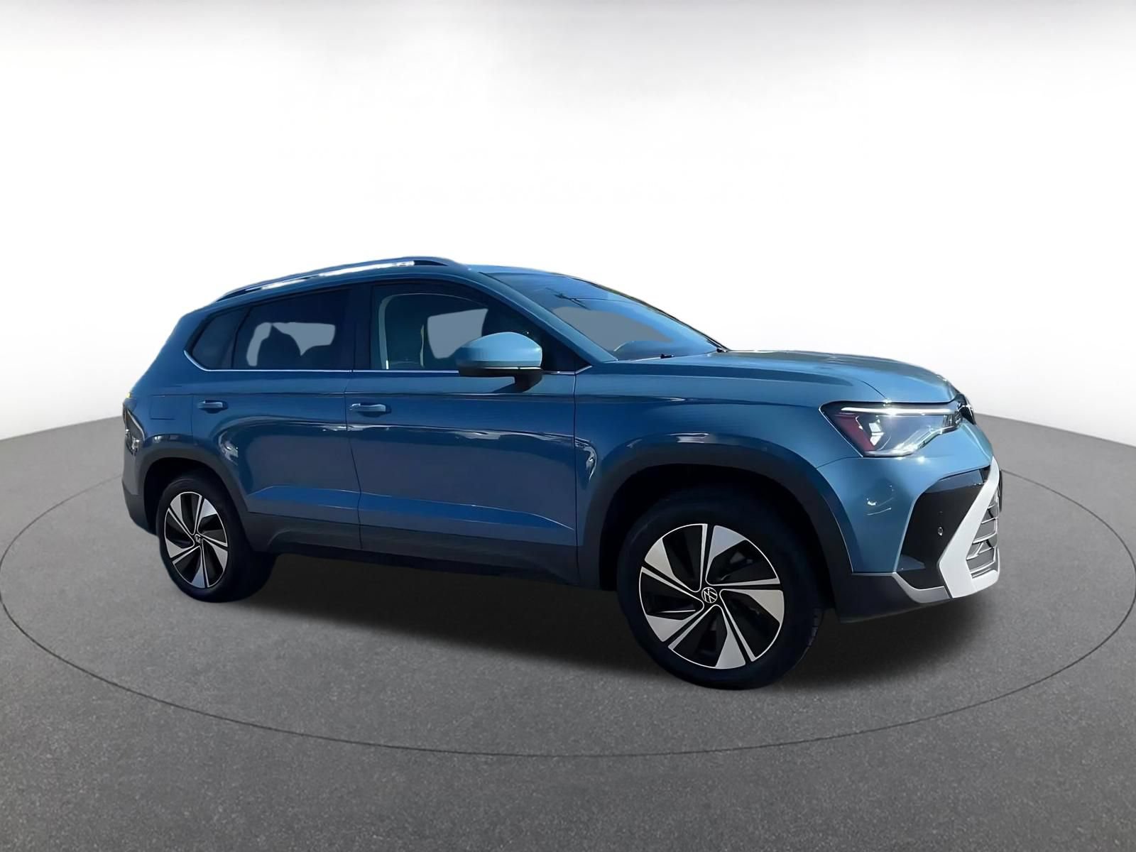 Used 2026 Volkswagen Taos SE AWD/4WD video 2
