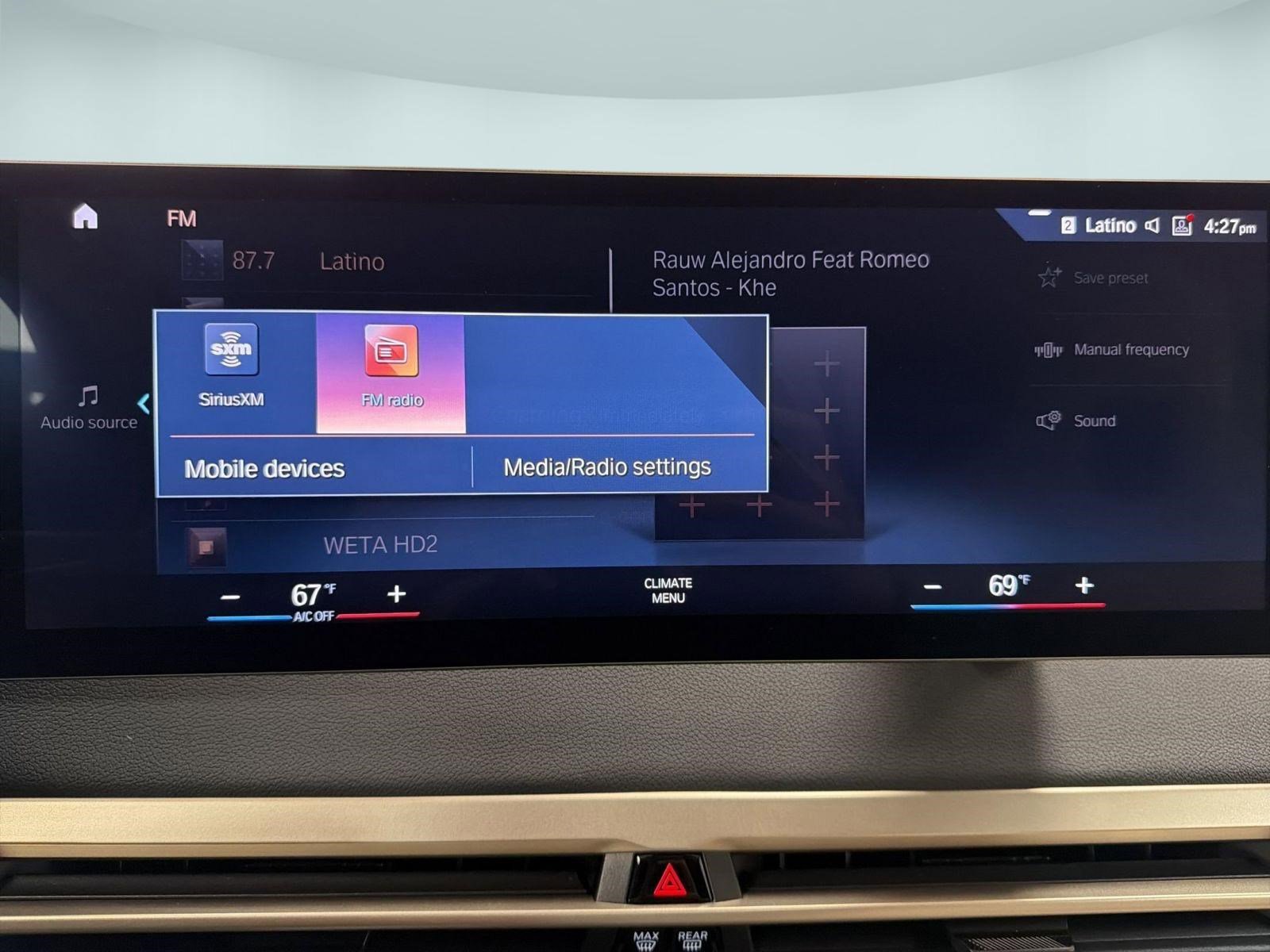 Certified 2023 BMW iX xDrive50 w/ Premium Package image 22