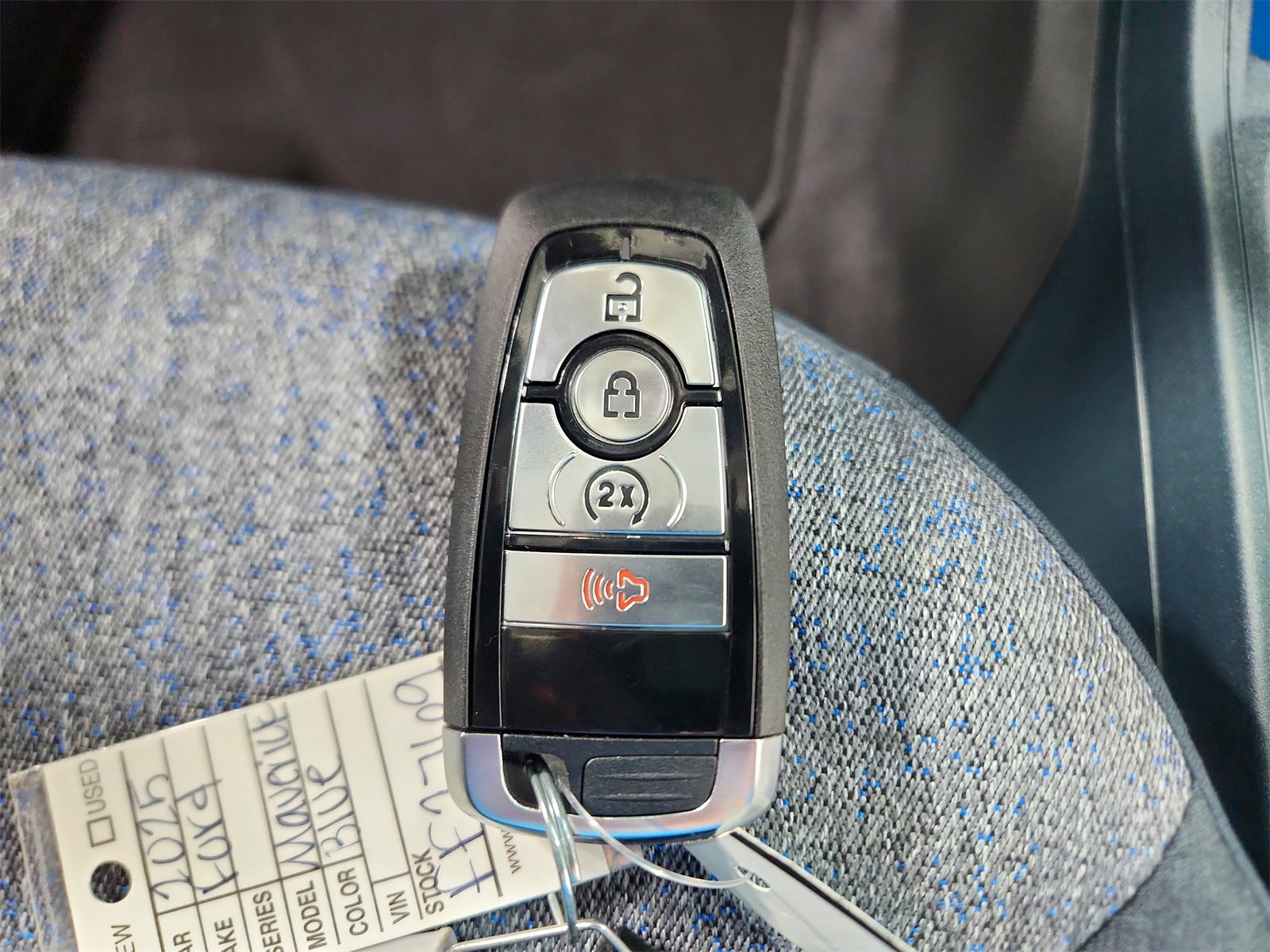 New 2025 Ford Maverick XLT w/ XLT Luxury Package image 31