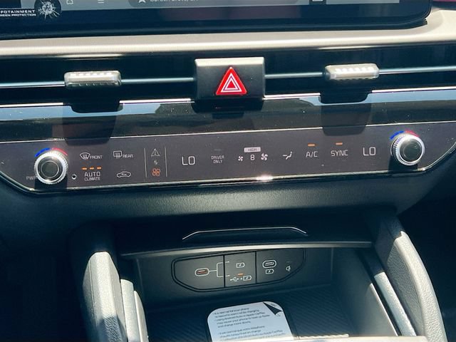 New 2026 Kia Sportage SX Prestige AWD/4WD image 16