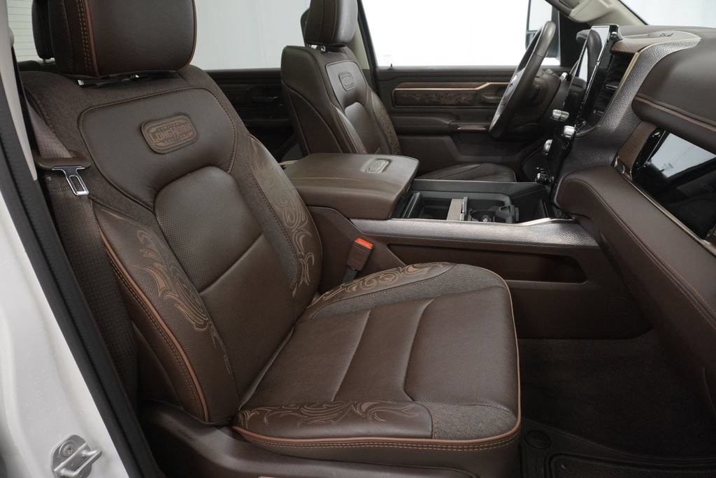 Used 2025 RAM 1500 Limited AWD/4WD image 43