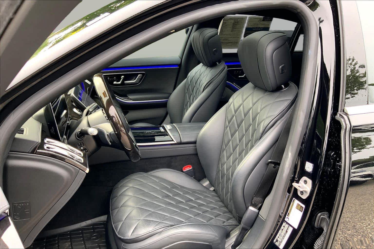 Certified 2023 Mercedes-Benz S 580 4MATIC Sedan w/ AMG Line image 9