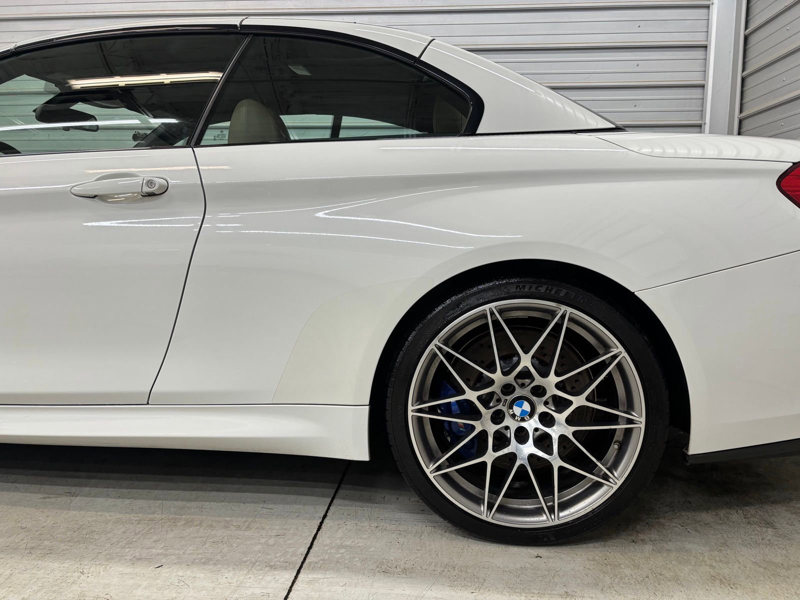 Used 2016 BMW M4 Convertible image 6