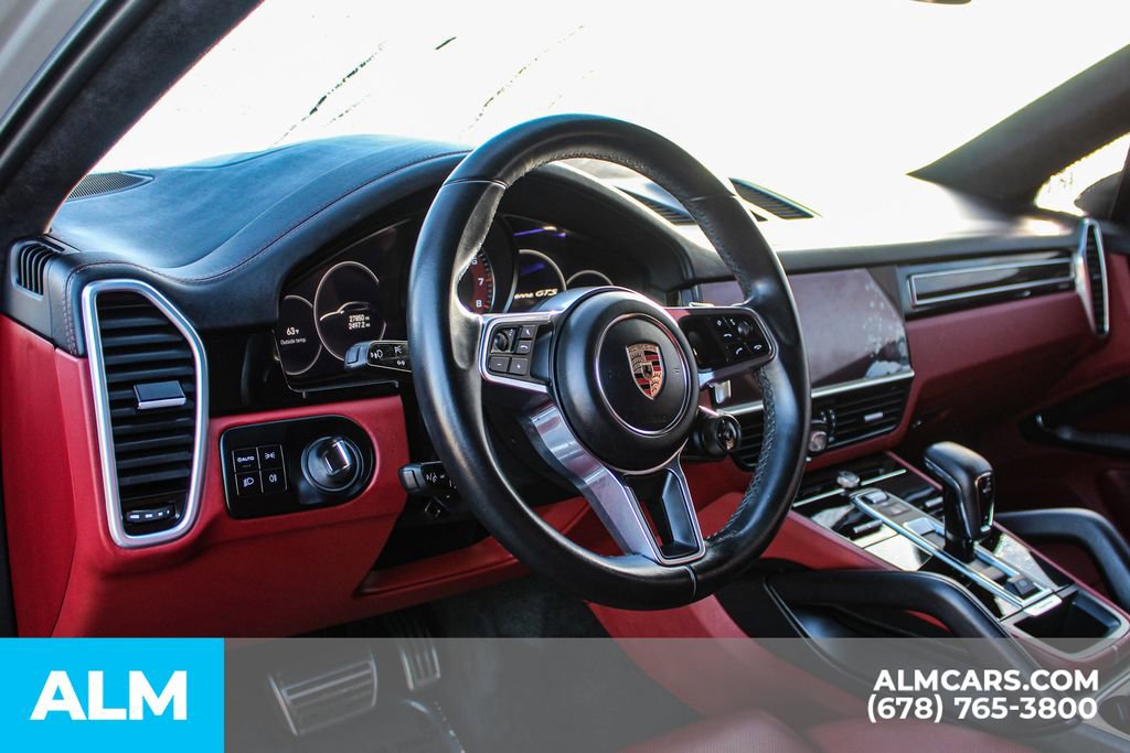 Used 2023 Porsche Cayenne GTS image 16