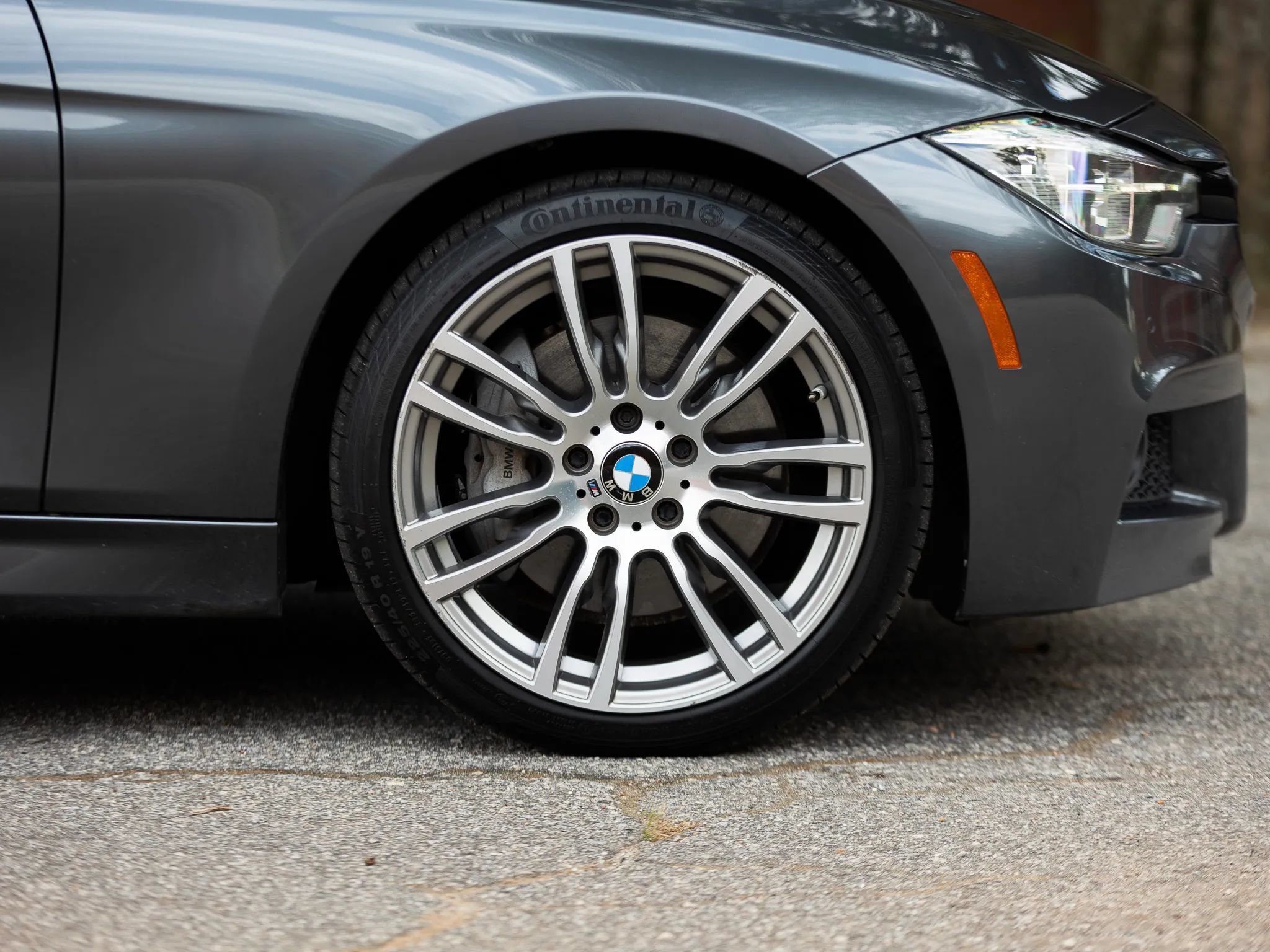 Used 2016 BMW 340i xDrive Sedan AWD/4WD image 16