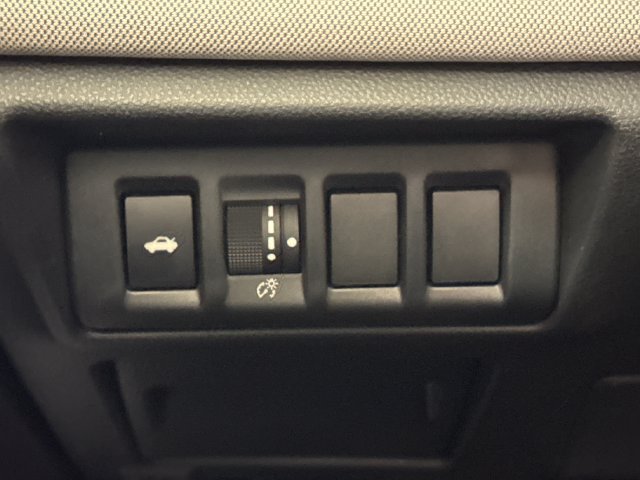 Used 2025 Subaru Legacy Premium AWD/4WD image 37