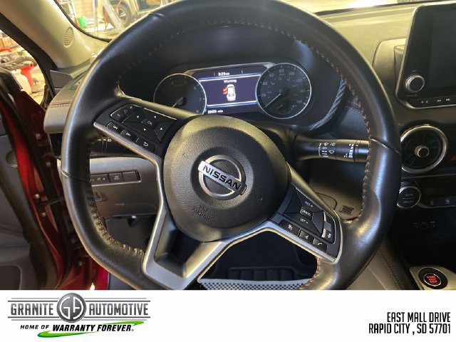 Used 2022 Nissan Sentra SR FWD image 17