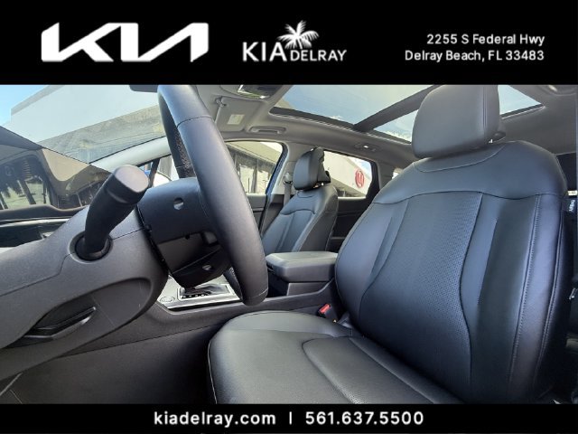 Used 2026 Kia Sportage EX w/ EX Panorama Roof Package FWD image 15