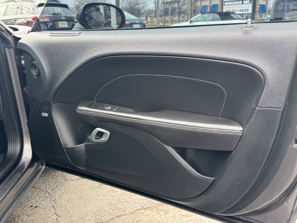 Used 2018 Dodge Challenger GT w/ Driver Convenience Group image 15