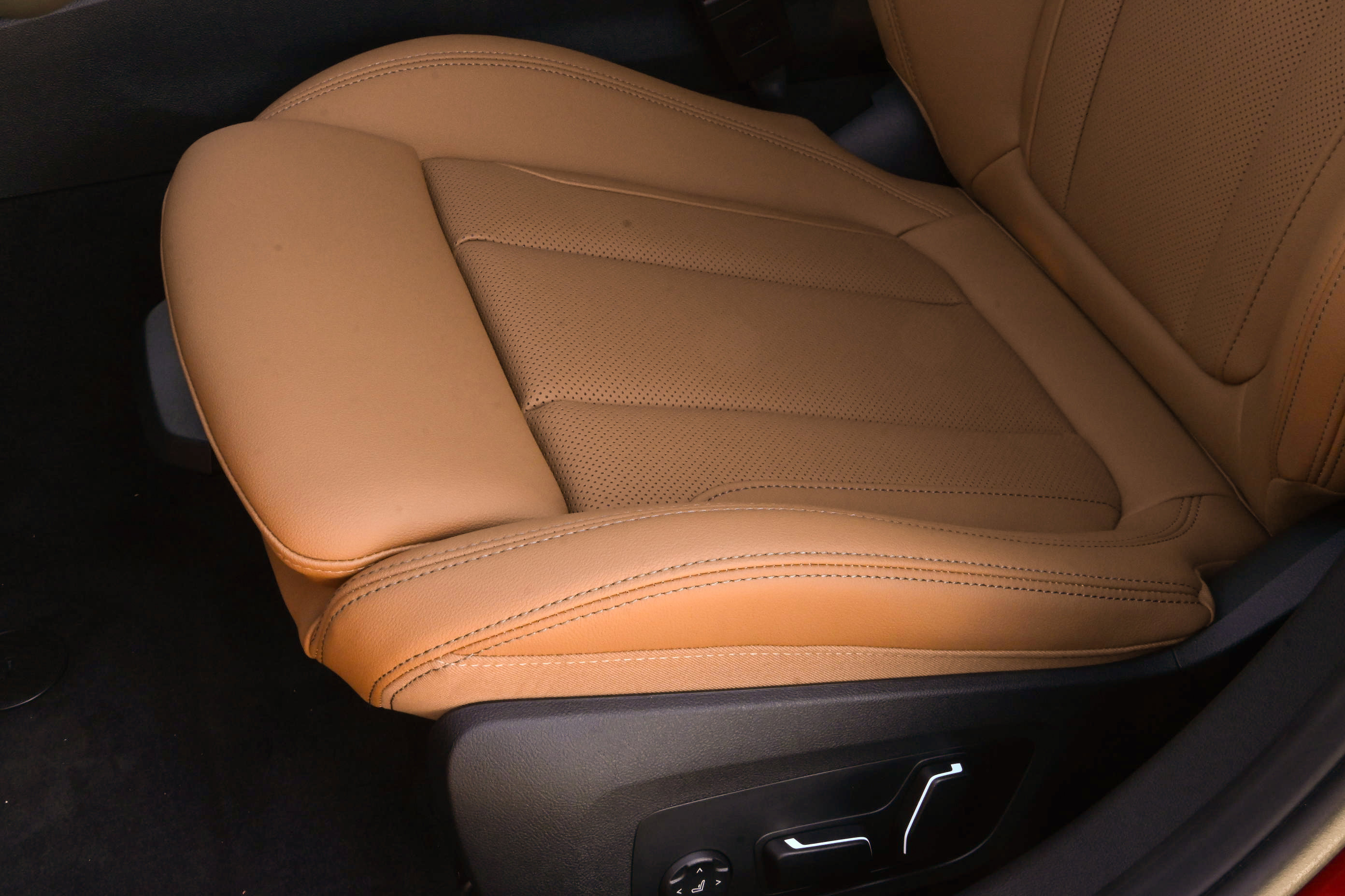 New 2026 BMW M340i Sedan w/ Premium Package RWD image 29