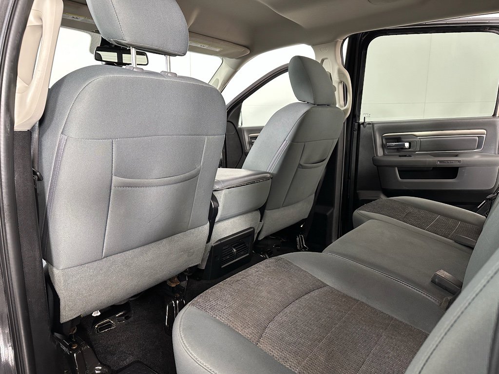 Used 2016 RAM 1500 Classic SLT image 26