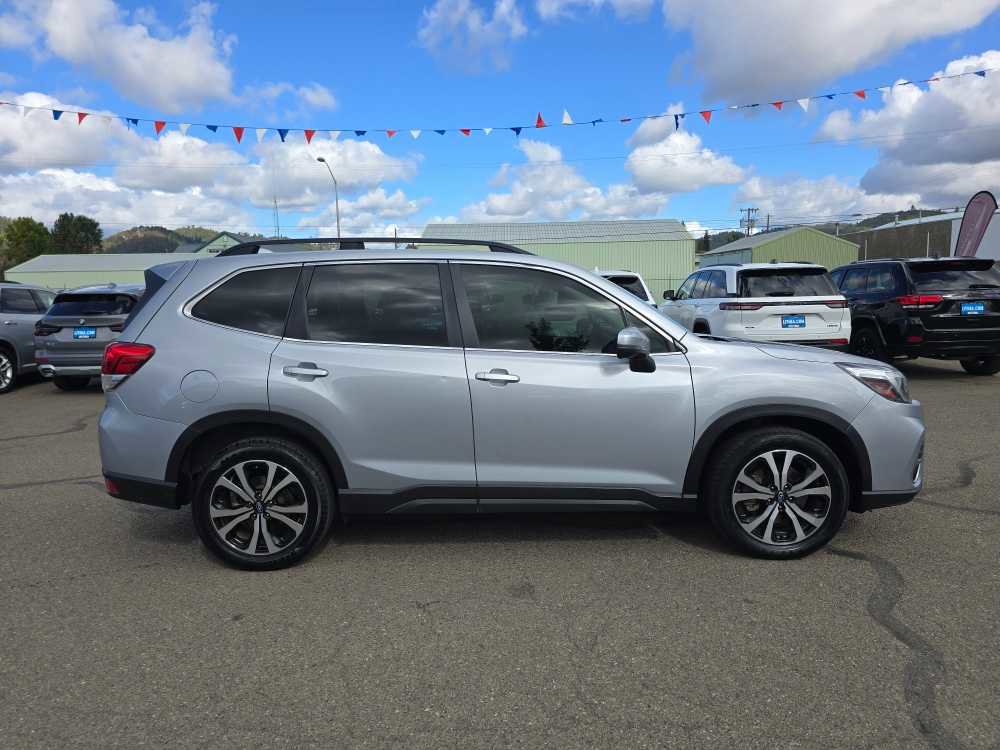 Used 2020 Subaru Forester Limited w/ Popular Package #3 image 6