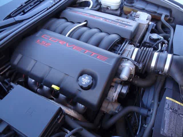 Used 2005 Chevrolet Corvette Coupe w/ Preferred Equipment Group RWD image 31