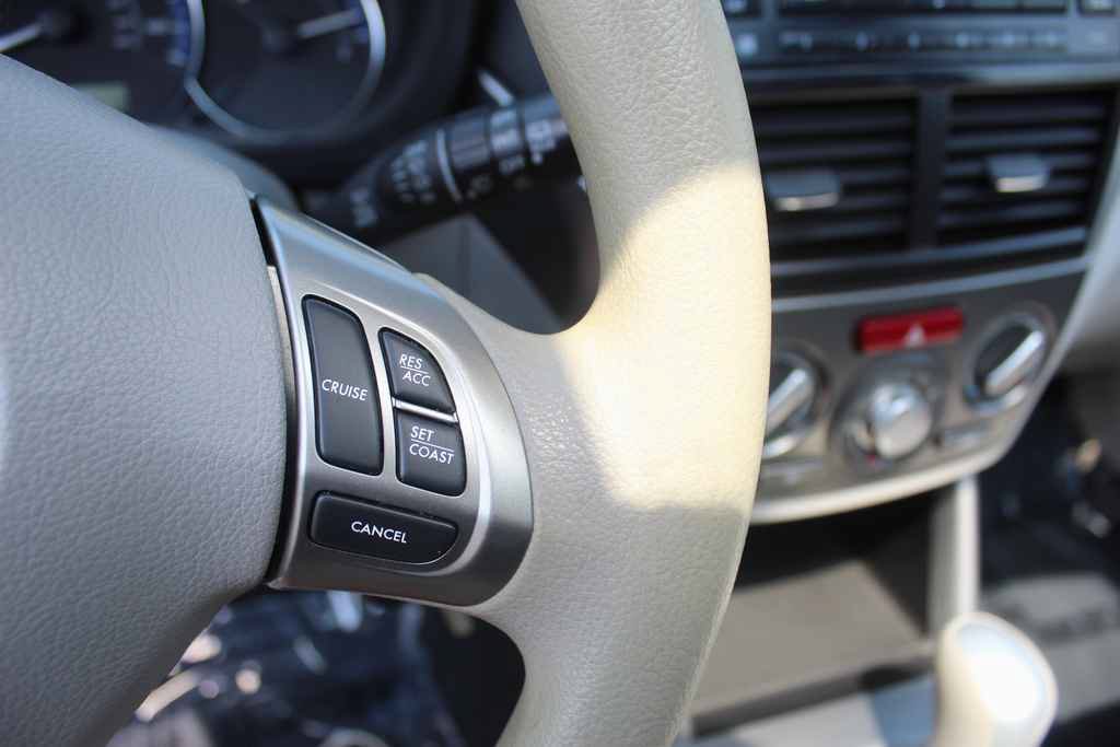 Used 2013 Subaru Forester 2.5X Premium w/ All-Weather Pkg AWD/4WD image 18