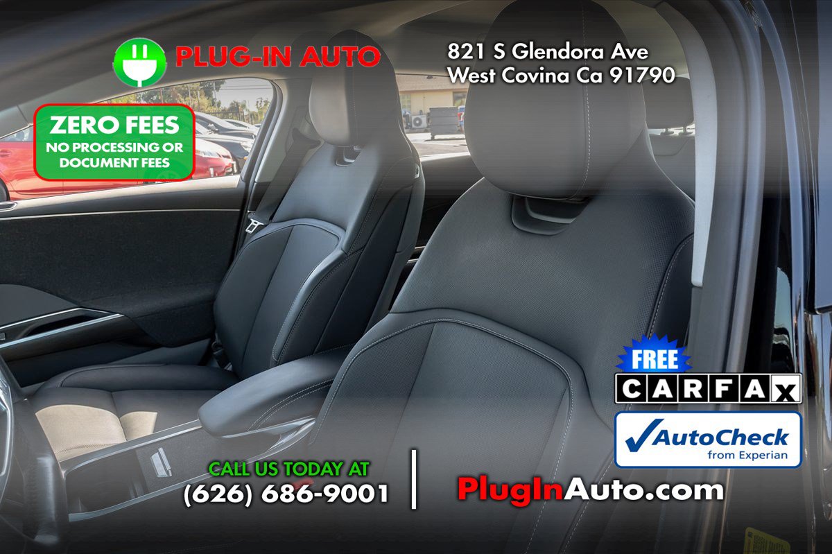 Used 2025 Lucid Air Pure RWD image 7