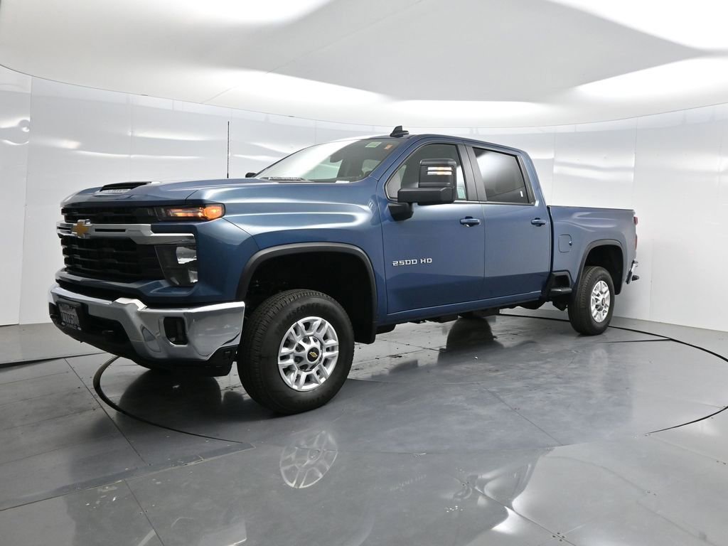 Used 2025 Chevrolet Silverado 2500 LT w/ Convenience Package image 64