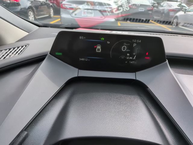 Certified 2024 Toyota Prius LE FWD image 17