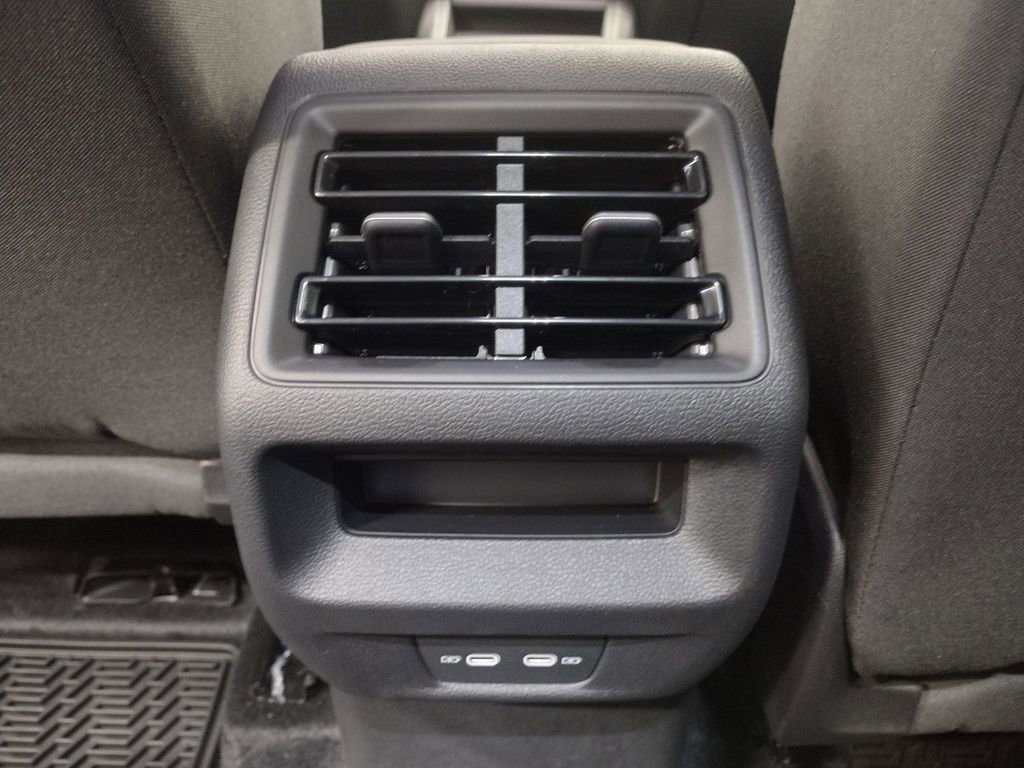 New 2026 Volkswagen Tiguan S image 30