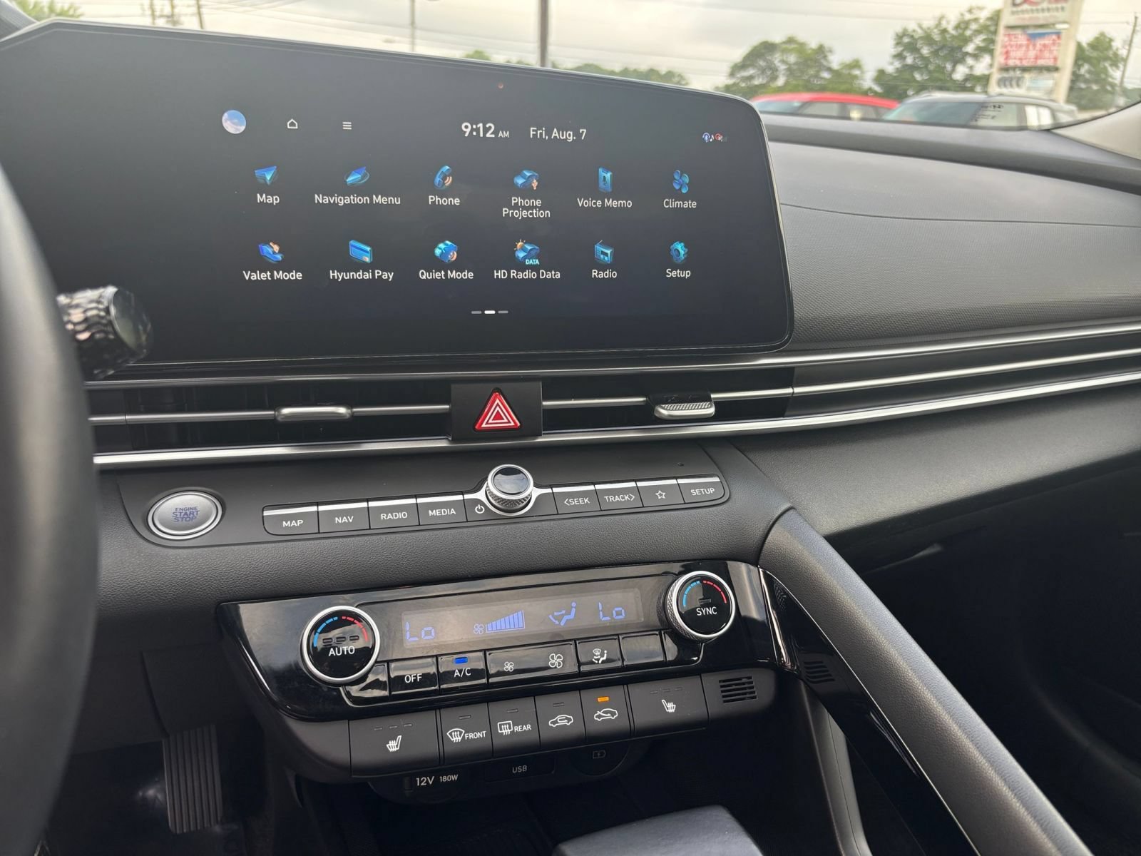 Used 2025 Hyundai Elantra SEL FWD image 21