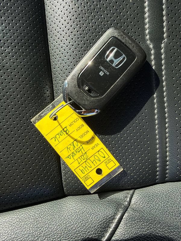 Used 2017 Honda CR-V Touring image 37